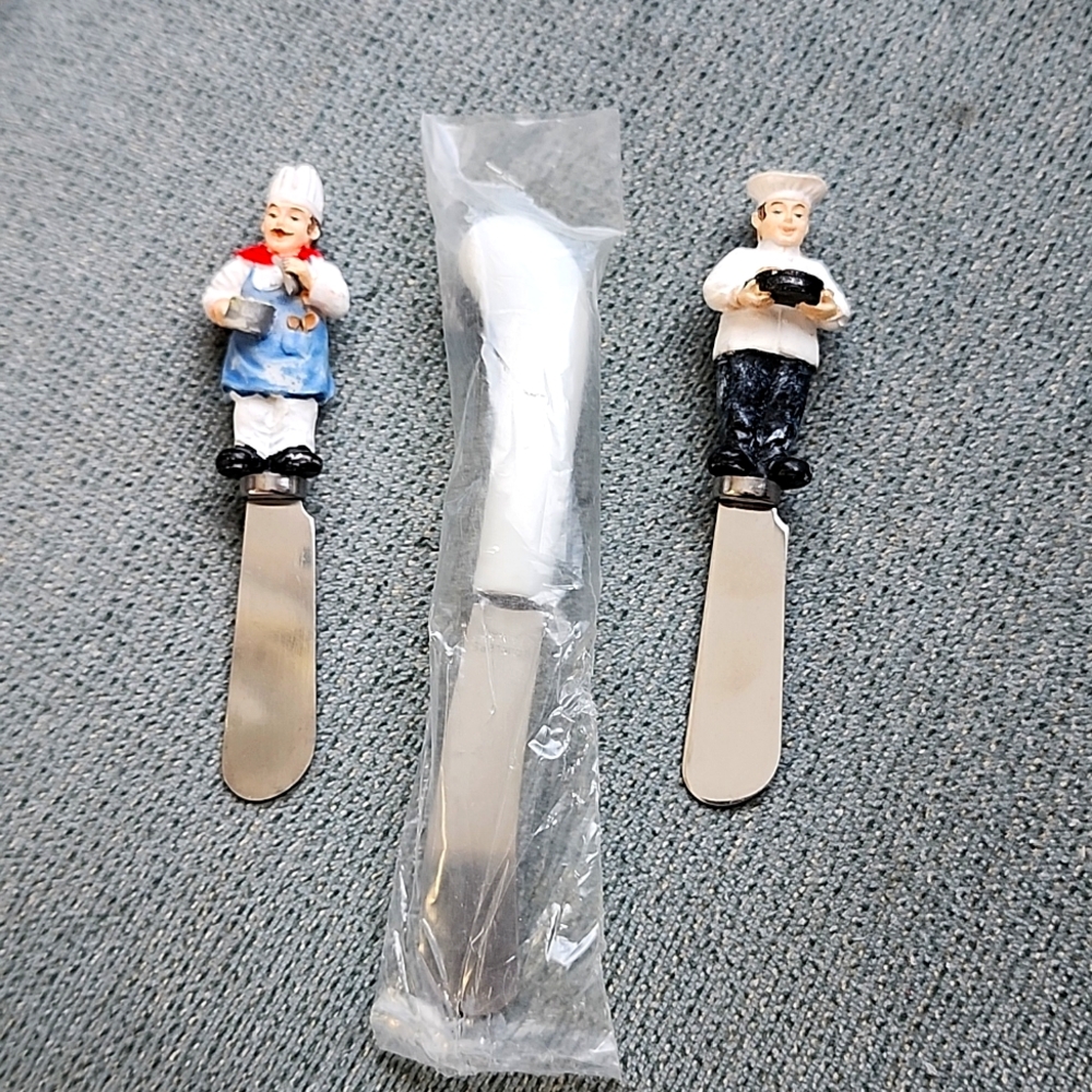 3 Spreader knives